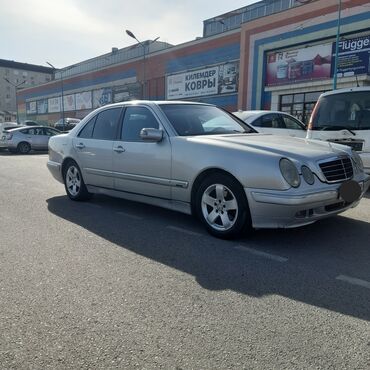 сания: Mercedes-Benz E 240: 2000 г., 2.4 л, Вариатор, Газ, Седан