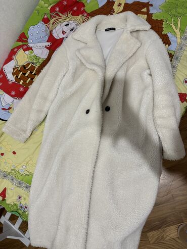 женское пальто: Пальто S (EU 36), цвет - Белый