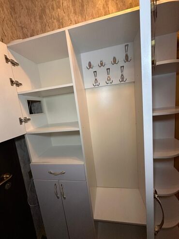 Soyuducu vitrinləri: İşlənmiş, Açılan, 2 qapılı Düz dolab, Dəhliz dolabı
