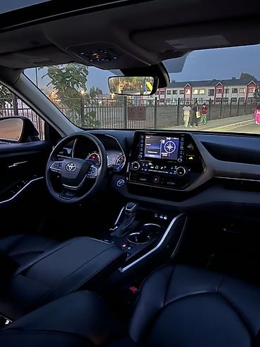 tayota progres: Toyota Highlander: 2022 г., 2.5 л, Автомат, Гибрид, Кроссовер — 4