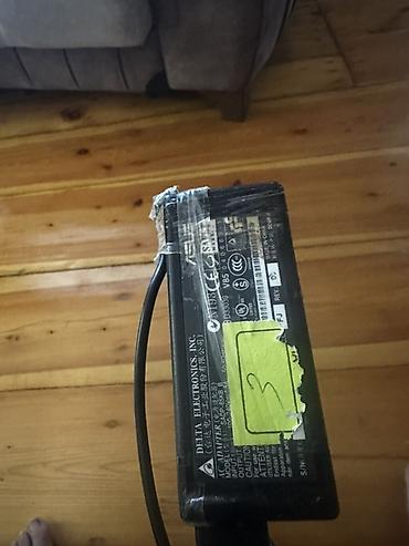 asus ноутбук: ASUS noutbukları üçün orijinal şarj adaptoru Görüntüsüne baxmayin. Tam — 1