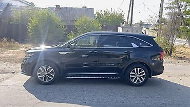 byd e9 1: Kia Sorento: 2020 г., 2 л, Дизель — 3