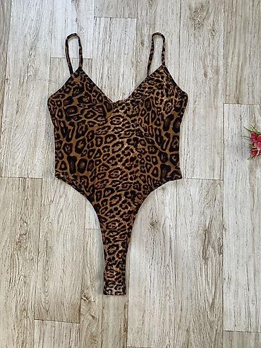 Sarafanlar: Qadın bodi dəsti Model və dizaynlar: - Nazik askılı, V-yaxa leopard — 1