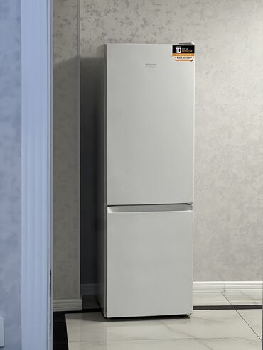 ariston islenmis: Б/у Холодильник Hotpoint Ariston, No frost, Двухкамерный, цвет - Белый