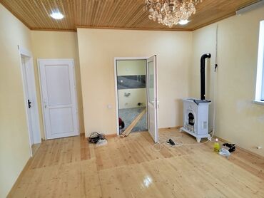 emircanda ev satisi: Əmircan qəs. 4 otaqlı, 70 kv. m, Kredit yoxdur, Yeni təmirli