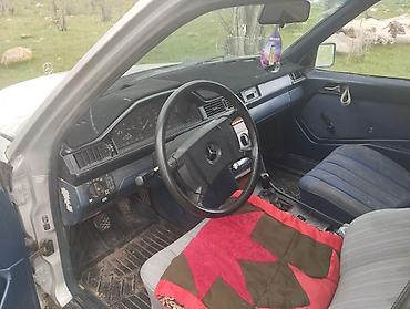 дверные карты на 124: Mercedes-Benz W124: 1989 г., 2.3 л, Механика, Бензин, Седан — 3