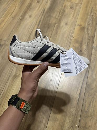 on cloud: Мужские кроссовки, 45, Adidas Originals, Новый, цвет - Бежевый, Самовывоз — 2