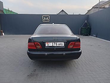 bmw e34 m5: Mercedes-Benz E-Class: 1997 г., Автомат — 8
