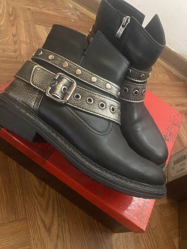 обувь мужская зима: Ботинки и ботильоны 38.5, цвет - Черный