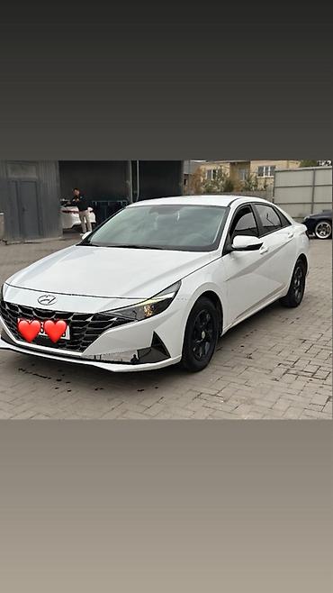 220 mers: Hyundai Elantra: 2021 г., 1.6 л, Автомат, Бензин, Седан — 1