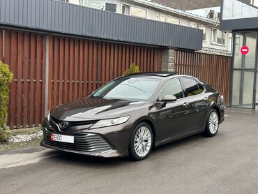 Toyota: Toyota Camry: 2018 г., 2.5 л, Автомат, Бензин, Седан — 1