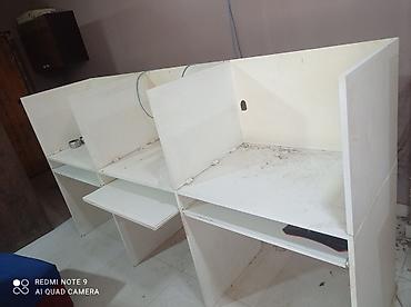 ucuz laminatlar: Ofis üçün 3 yerlik işçi masası (kabinli) - Material: ağ rəngli — 2