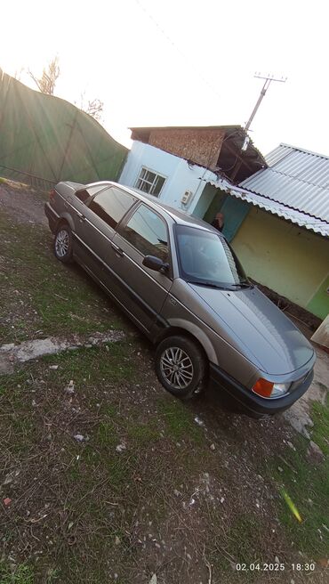 форсунки пассат: Volkswagen Passat: 1989 г., 1.8 л, Бензин
