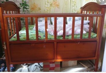 225 объявлений | lalafo.kg: Детский манеж кровать в хорошем состоянии made in Россия