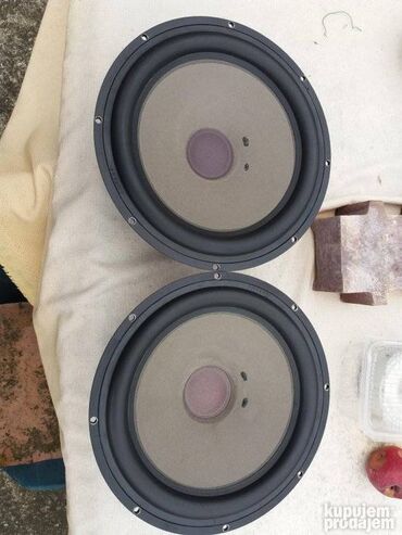 Zvučnici i stereo sistemi: Z. k. KS za 10 inca- furnirane. -teske kutije sa stranicama 2,8cm; — 4