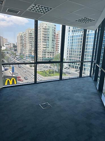 gunu 20: 📍 Chirag Plaza Biznes Mərkəzində Ofis İcarəyə Verilir 🔹 Ünvan — 3