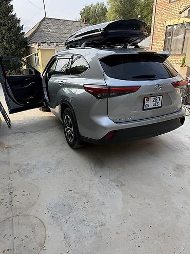 задние фары нексия 2: Toyota Highlander: 2021 г., 3.5 л, Автомат, Газ, Кроссовер — 1