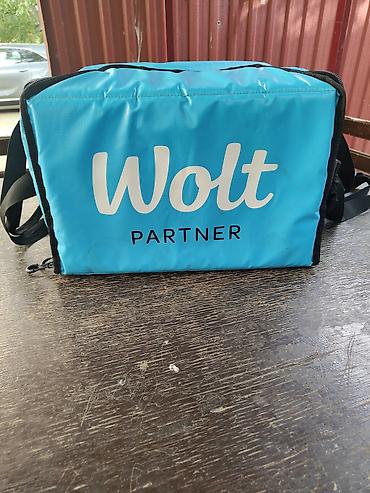 Kuryer çantaları: Məhsul: Wolt Partner izotermik çatdırılma çantası Xüsusiyyətlər: - — 3