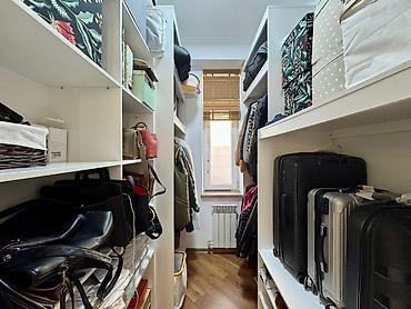 Продажа коттеджей и домов: Продается дом в закрытом городке «Орто-Сай-2» - южная часть города 📍с — 15