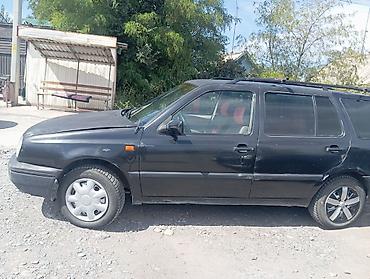 полировщик авто: Volkswagen Golf: 1994 г., Универсал — 3