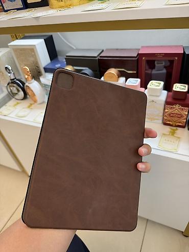 Планшеты: Планшет, Apple, память 128 ГБ, 10" - 11", Wi-Fi, Б/у, Классический цвет - Серебристый — 5