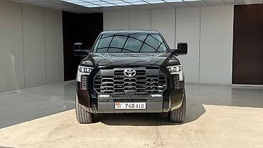 ford bronco raptor: Toyota Тундра: 2023 г., 3.5 л, Автомат, Бензин, Пикап — 1