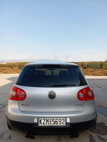 Transport: Volkswagen Golf: 1.6 l | 2005 year Hatchback at lalafo.gr Transport: Volkswagen Golf: 1.6 l | 2005 year Hatchback