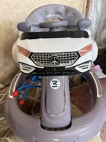 Детские ходунки: Детские ходунки Babywalker в стиле спортивного авто. Описание: - — 4