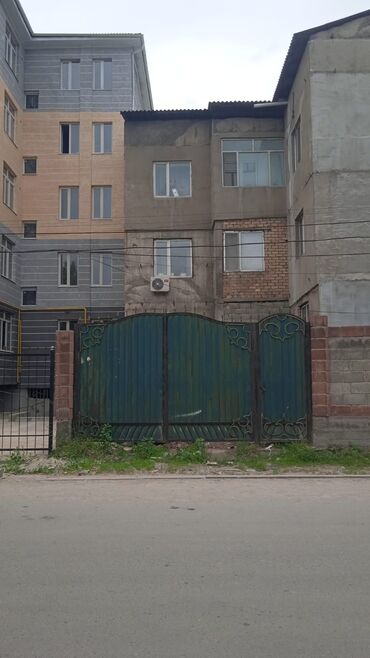квартиру в москве: 2 комнаты, 83 м², 1 этаж, ПСО (под самоотделку)