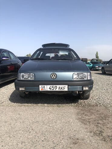 volkswagen 5: Volkswagen Passat: 1989 г., 1.8 л, Механика, Бензин, Универсал