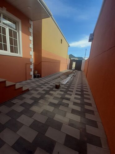 Həyət evləri və villaların satışı: Binəqədi qəs. 3 otaqlı, 110 kv. m, Kredit yoxdur, Yeni təmirli — 3