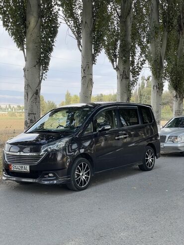 Honda: Honda Stepwgn: 2005 г., 2 л, Автомат, Бензин, Минивэн — 3