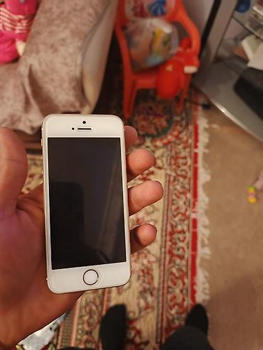 gaming qulaqciq: IPhone SE, 64 GB, Gümüşü, Barmaq izi — 10