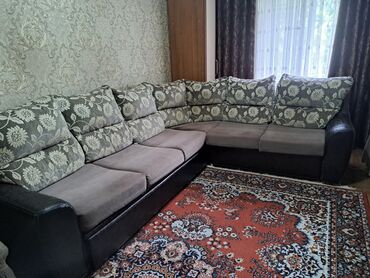 функциональные кровати для дома: Раскладной диван, Б/у, Тройка, Кожа