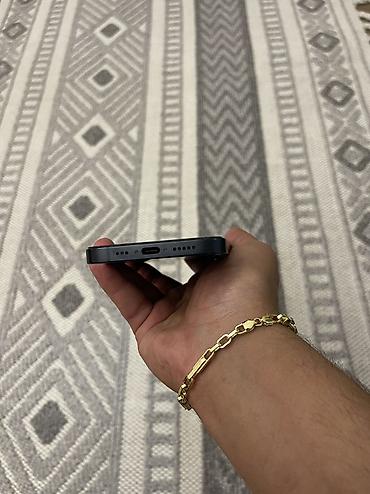 iphone 16 2 ci el: IPhone 16e, 128 GB, Qara — 4