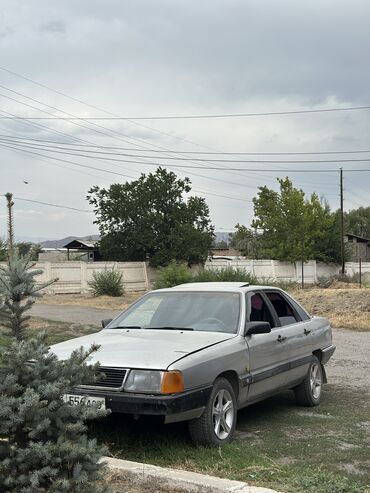 Audi: Audi 100: 1987 г., 2.2 л, Механика, Бензин — 5