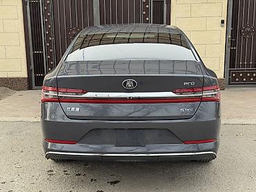 BYD: BYD Qin: 2020 г., 1.5 л, Вариатор, Электромобиль, Седан — 5