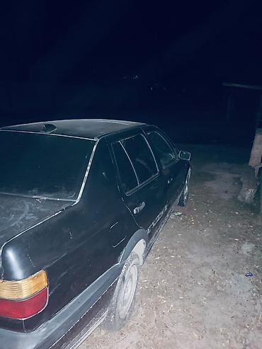 Volkswagen: Volkswagen Passat: 1995 г., 2 л, Кол менен иштөөчү, Седан — 3