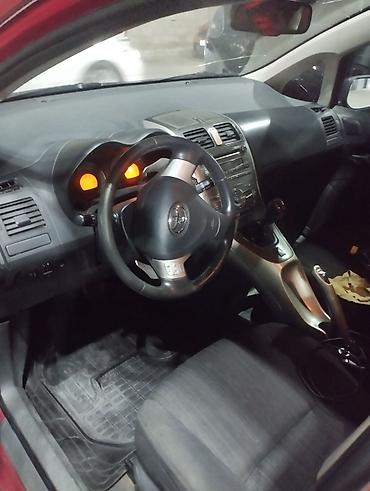 машина в россрочку: Toyota Auris: 2007 г., 1.6 л, Робот, Бензин, Хэтчбэк — 4