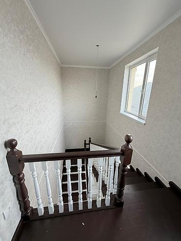 Продажа коттеджей и домов: Продается частный дом 3х-уровневый 📍 Адрес: ж/м Алтын-Ордо 📐 Площадь — 10