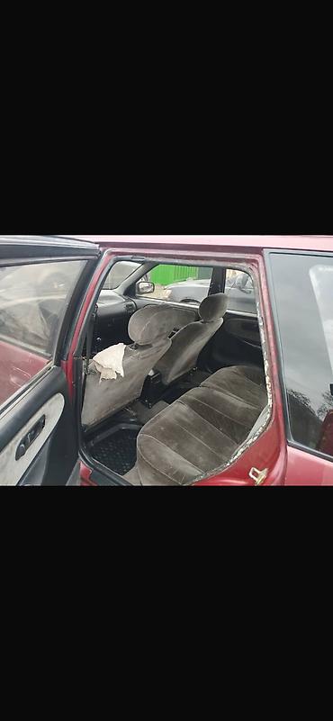Nissan: Nissan Primera: 1992 г., Универсал — 8