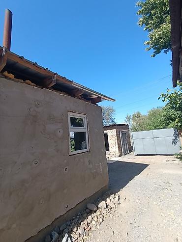 Продажа коттеджей и домов: Продаются 🏡 Дом Город Орловка! Рядом всё есть ! В доме есть санузел — 25