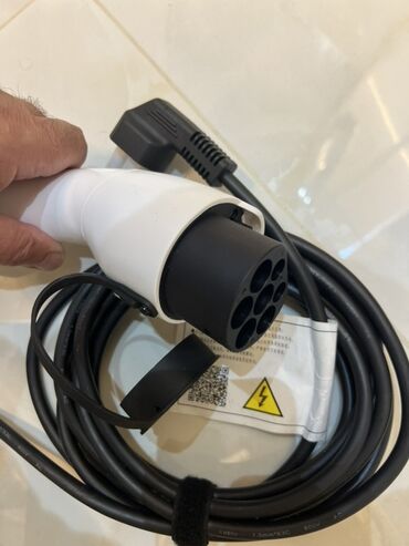 Qoşqular: Məhsul: Elektrik avtomobili üçün daşınan şarj kabeli (EVSE) -