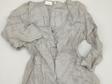 bluzki z baskinką: Блуза жіноча, S, стан - Дуже гарний