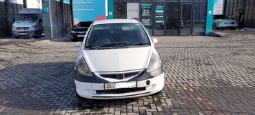 Honda: Honda Fit: 2002 г., 1.3 л, Вариатор, Бензин, Хэтчбэк