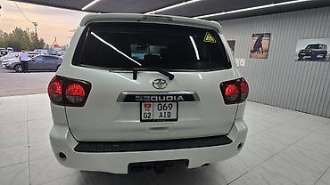 Toyota: Toyota Sequoia: 2021 г., 5.7 л, Автомат, Газ, Внедорожник — 4