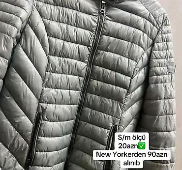S/M ölçü.
Hər birinin üzərində qeyd olunub lalafo.az -da S/M ölçü.
Hər birinin üzərində qeyd olunub