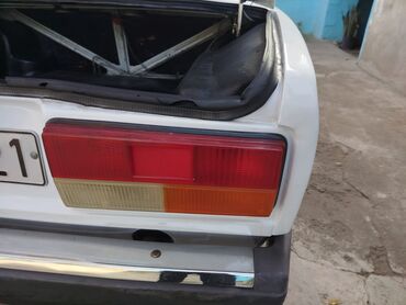 VAZ (LADA): VAZ (LADA) 2107: 1.6 l | 2008 il 23185 km Sedan — 11