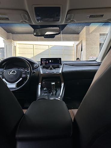 lecsus: Lexus NX: 2019 г., 2 л, Автомат, Бензин — 4