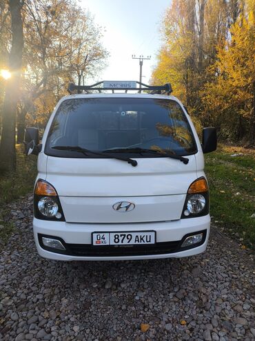 шины шипованные бу: Легкий грузовик, Hyundai, Стандарт, 1,5 т, Б/у